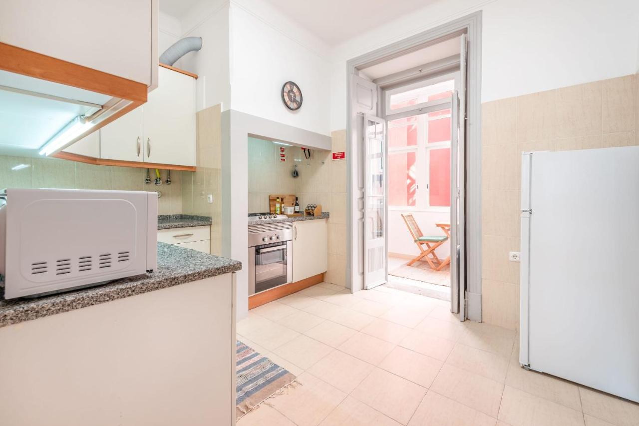 Vita Portucale ! Deluxe 3 Bedroom Apartment In Arroios Lisabona Exterior foto